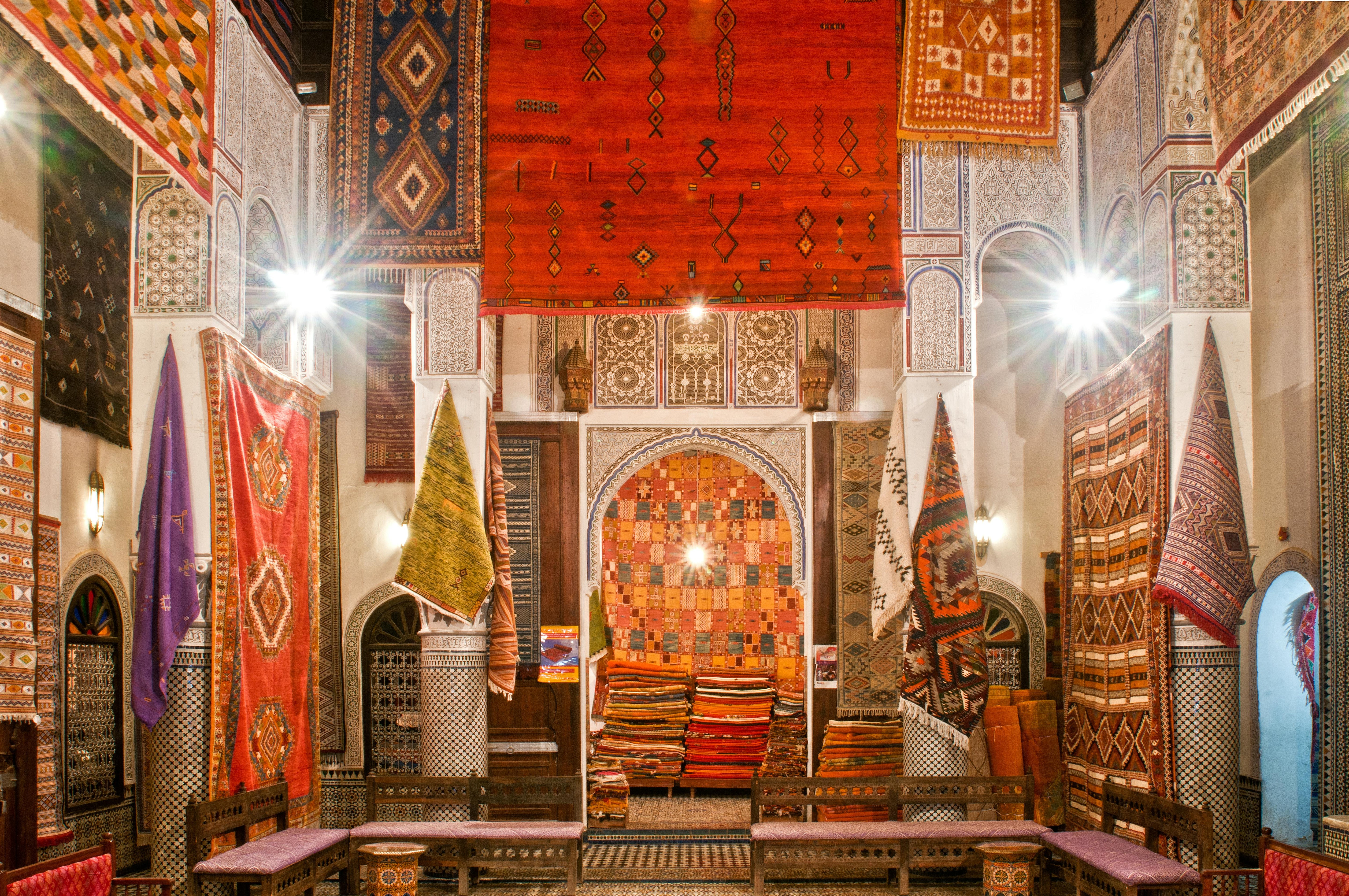 Decoration & Textiles